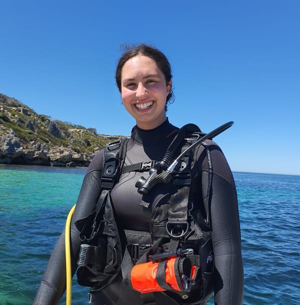 The Sequeira Lab has a new intern!